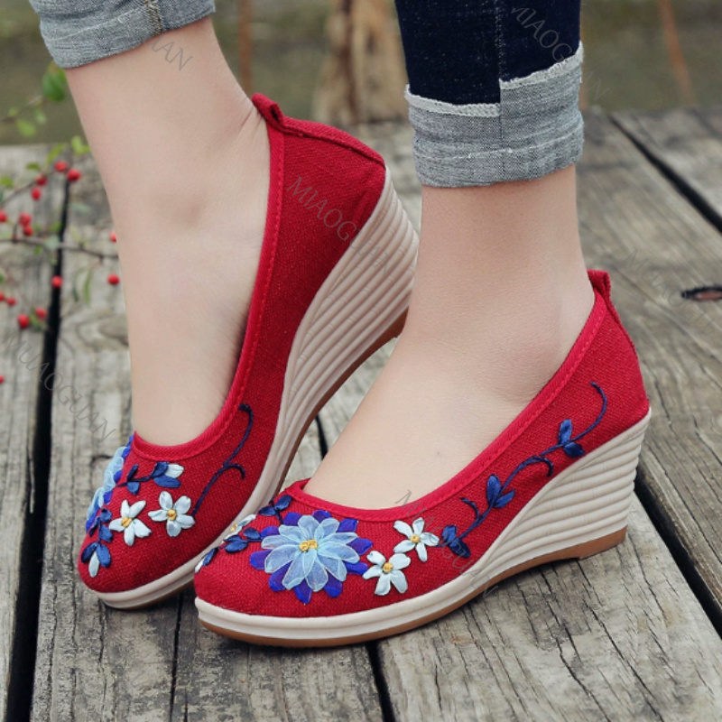 Bestickte Damen-Komfort-Keilab – Ethnic Fashion In Bewertung und Preis